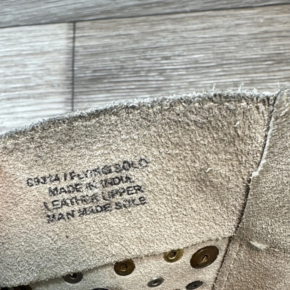 Diba Tan Ankle Booties woman’s size 9 (s193)
